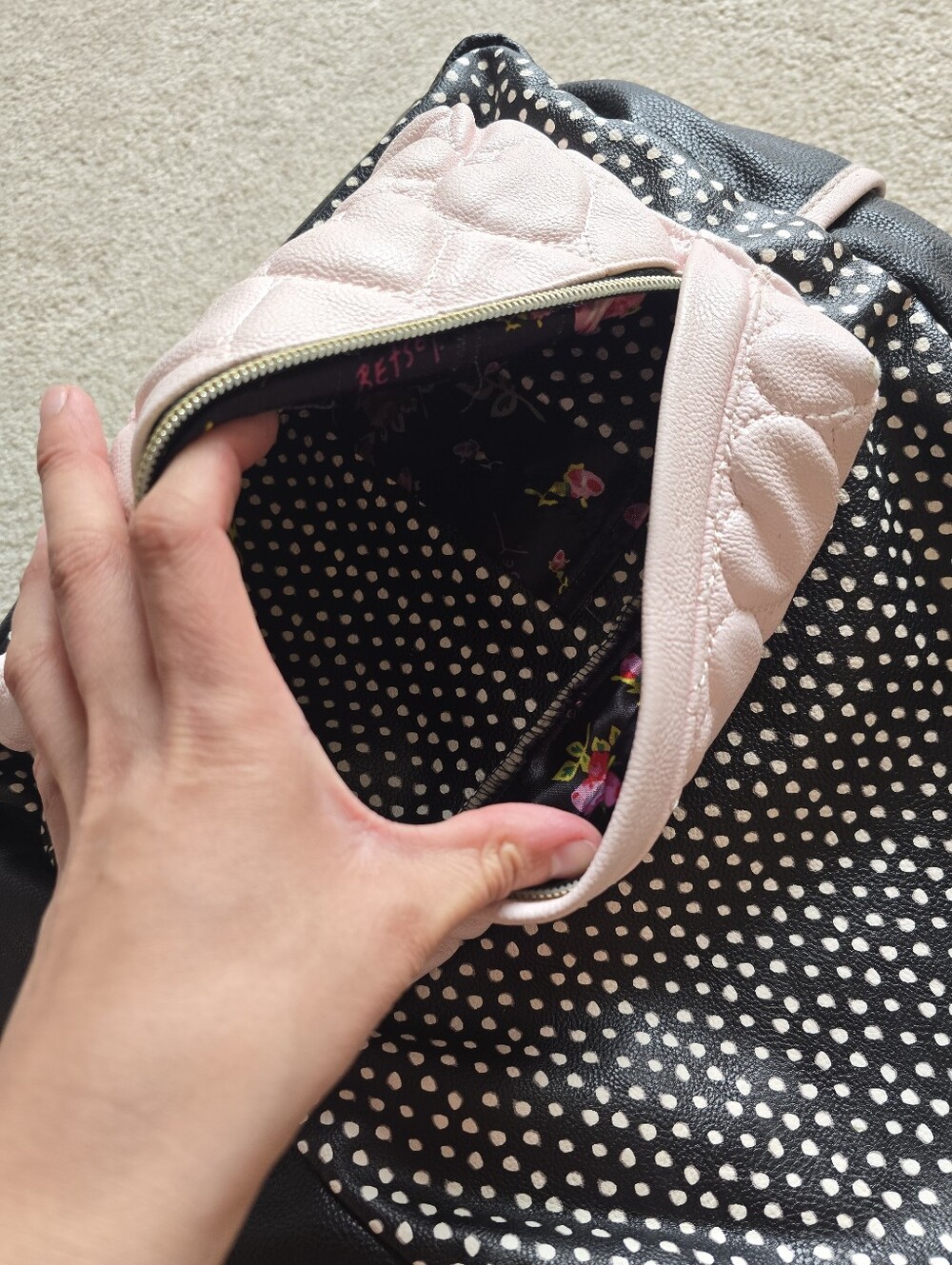 Betsey Johnson Backpack Pink Black DOTS Quilted Hearts Festival Travel Bag - Picture 10 of 16